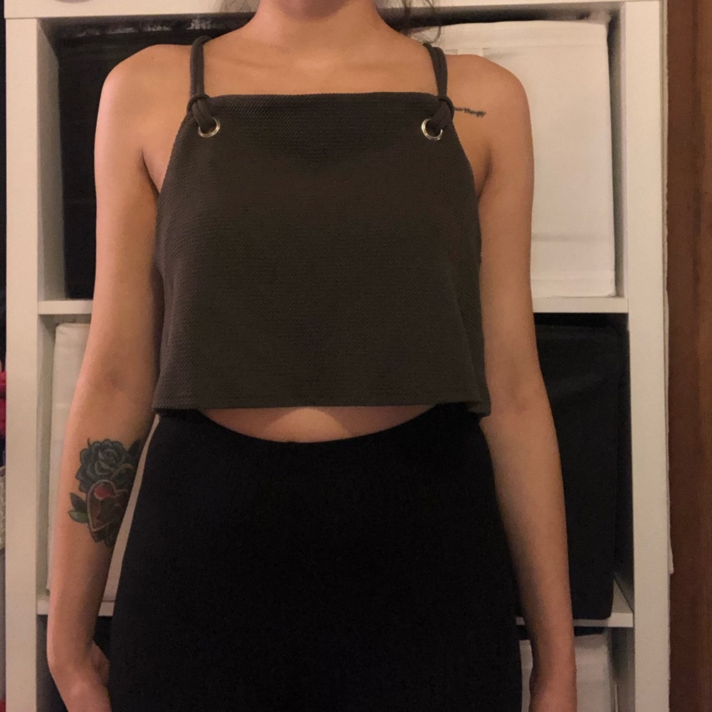 NWT crop top